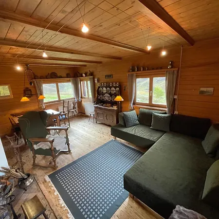 Zauberberg In Voller Pracht Chalet Sertig Doefli